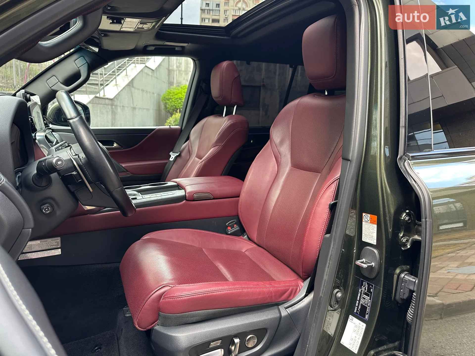 2022 Lexus LX - мініатюра 14