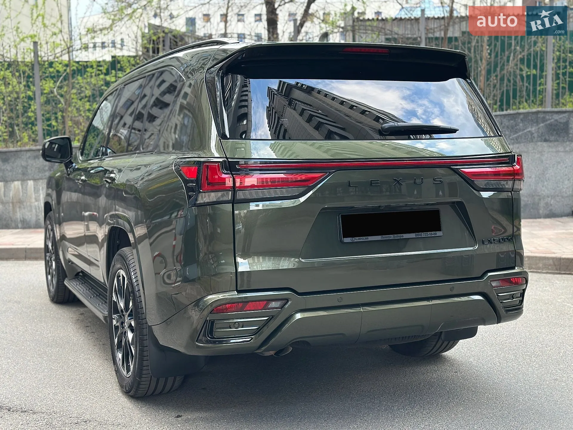 2022 Lexus LX - мініатюра 8