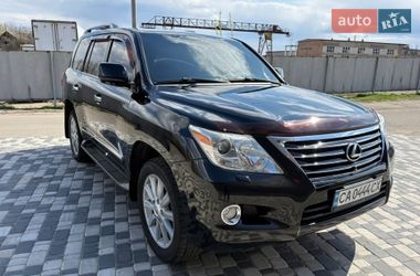 Позашляховик / Кросовер Lexus LX 2008 в Корсунь-Шевченківському