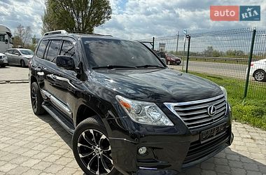Внедорожник / Кроссовер Lexus LX 2010 в Днепре