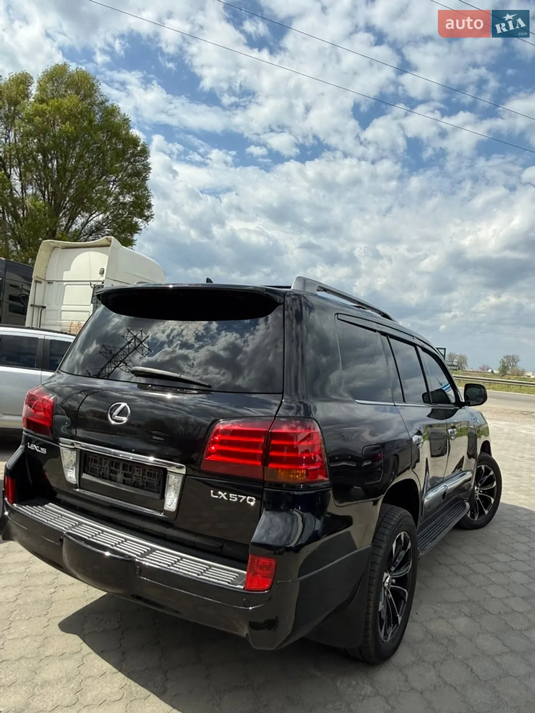 2010 Lexus LX - мініатюра 37