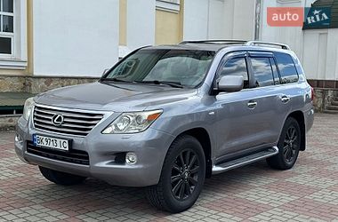 Внедорожник / Кроссовер Lexus LX 2008 в Вараше