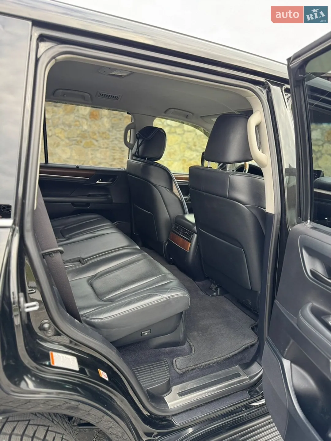2016 Lexus LX - мініатюра 19