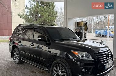 Внедорожник / Кроссовер Lexus LX 2013 в Днепре