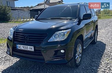 Внедорожник / Кроссовер Lexus LX 2011 в Луцке