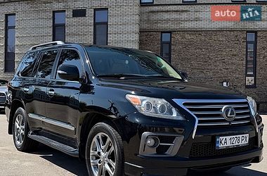 Внедорожник / Кроссовер Lexus LX 2012 в Киеве