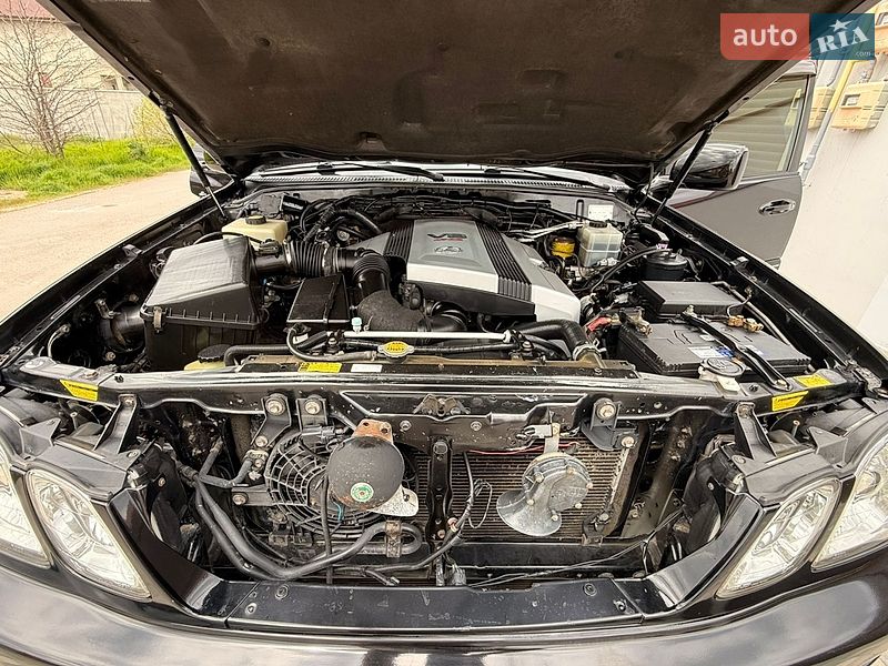 Внедорожник / Кроссовер Lexus LX 2005 в Одессе