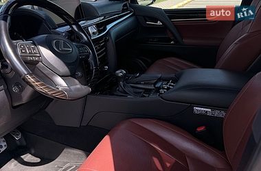 Внедорожник / Кроссовер Lexus LX 2019 в Киеве