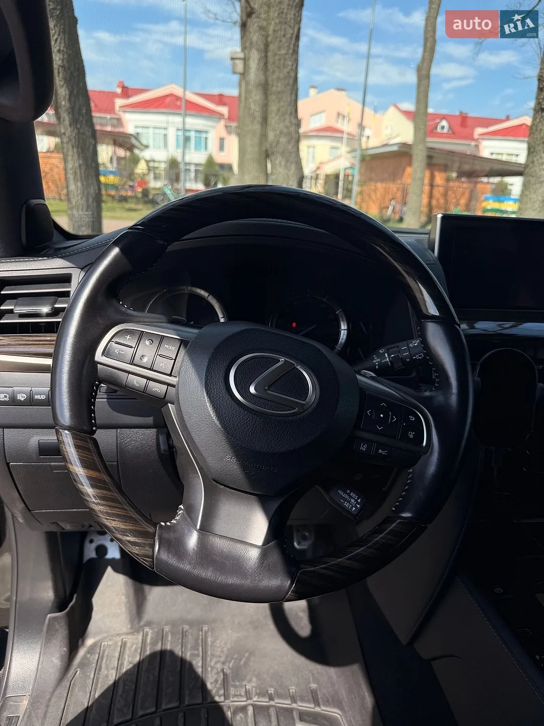 2019 Lexus LX - мініатюра 13