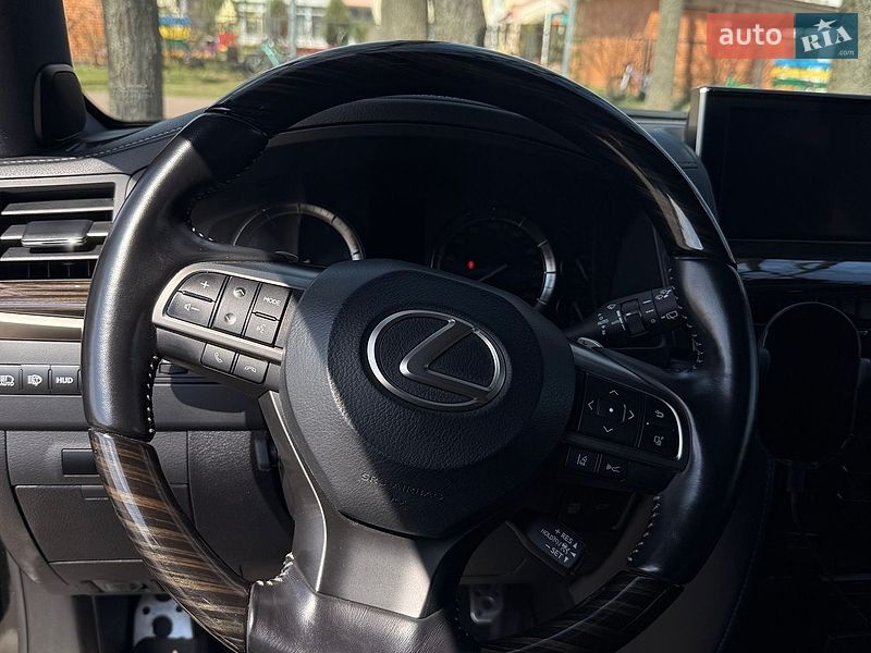 Внедорожник / Кроссовер Lexus LX 2019 в Киеве