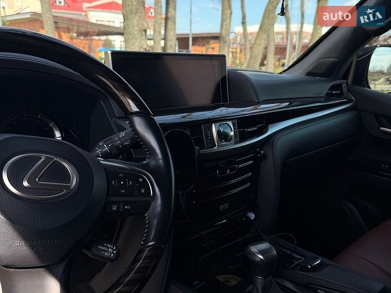 Внедорожник / Кроссовер Lexus LX 2019 в Киеве