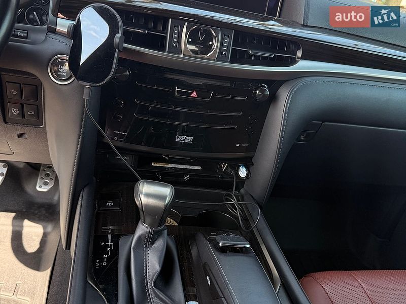 Внедорожник / Кроссовер Lexus LX 2019 в Киеве