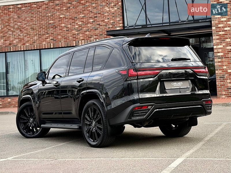 Внедорожник / Кроссовер Lexus LX 2022 в Киеве
