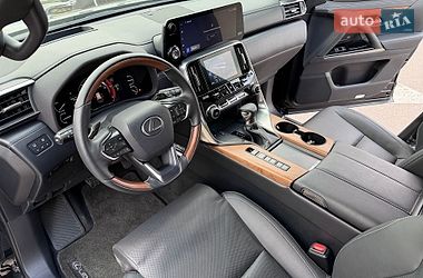 Внедорожник / Кроссовер Lexus LX 2022 в Киеве