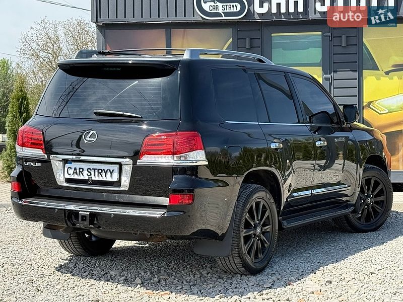 Внедорожник / Кроссовер Lexus LX 2008 в Стрые
