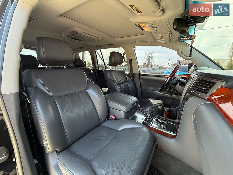Внедорожник / Кроссовер Lexus LX 2008 в Стрые