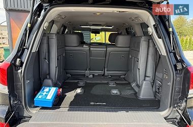 Внедорожник / Кроссовер Lexus LX 2008 в Стрые