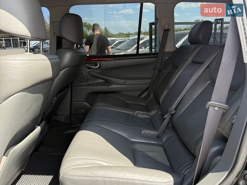 Внедорожник / Кроссовер Lexus LX 2008 в Стрые