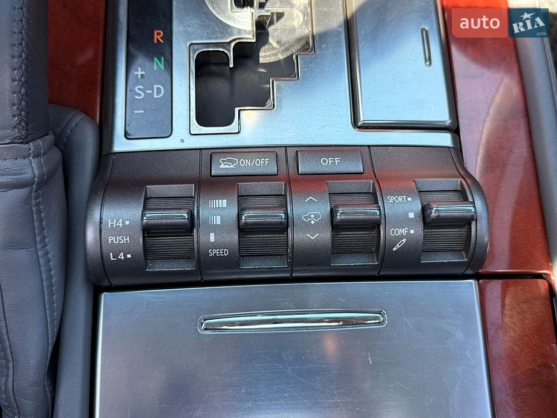 Внедорожник / Кроссовер Lexus LX 2008 в Стрые