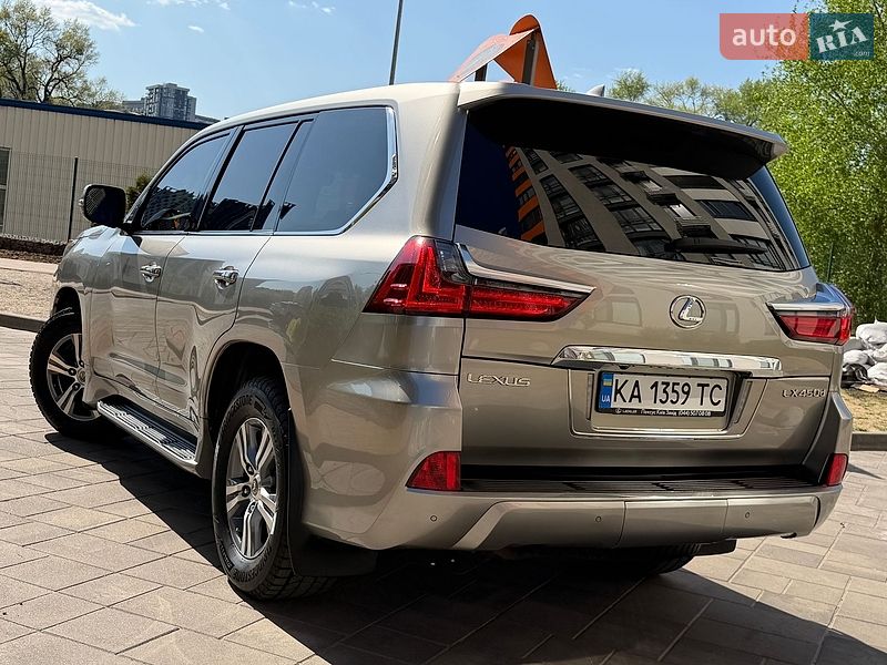 Внедорожник / Кроссовер Lexus LX 2018 в Киеве