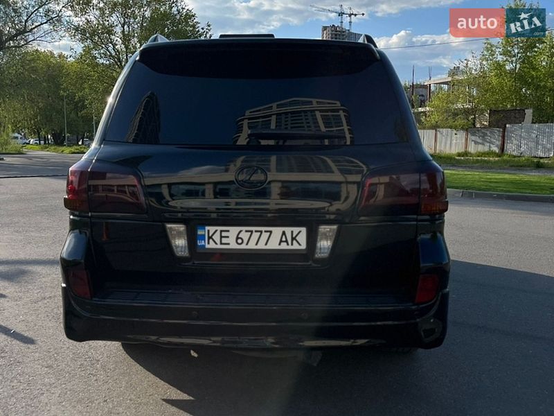 Внедорожник / Кроссовер Lexus LX 2009 в Днепре
