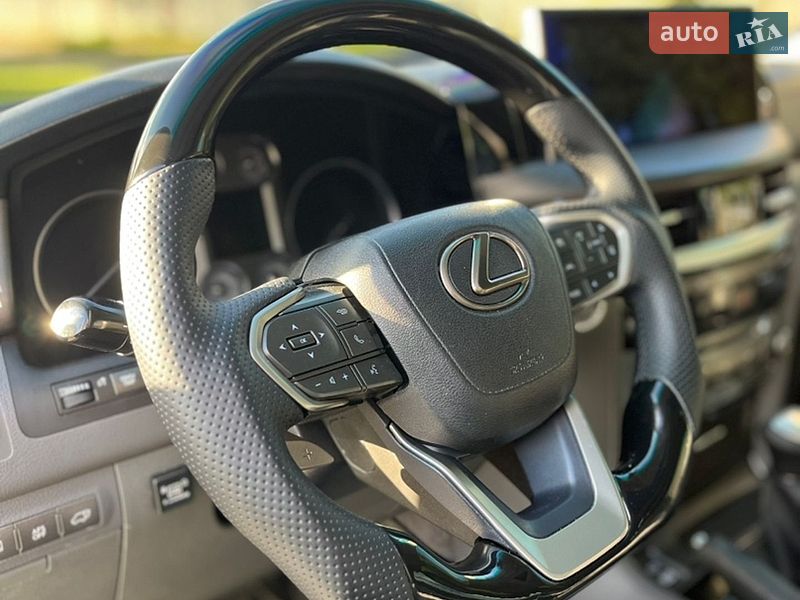 Внедорожник / Кроссовер Lexus LX 2009 в Днепре