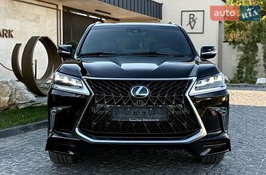 Внедорожник / Кроссовер Lexus LX 2017 в Львове