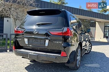 Внедорожник / Кроссовер Lexus LX 2017 в Львове