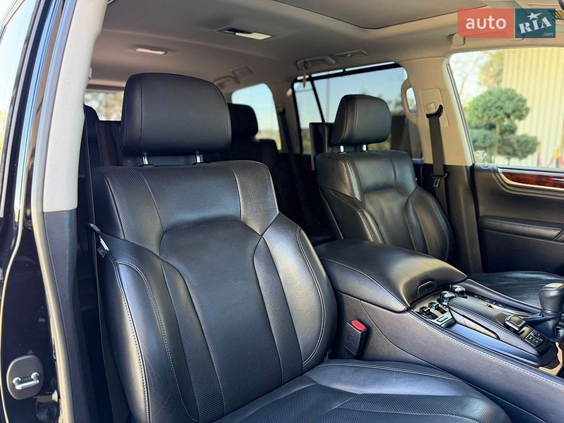 Внедорожник / Кроссовер Lexus LX 2017 в Львове