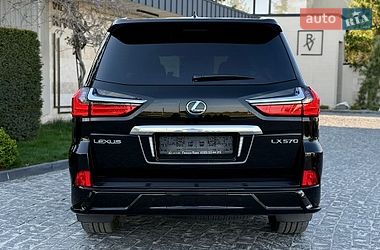 Внедорожник / Кроссовер Lexus LX 2017 в Львове