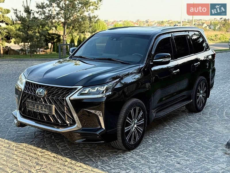 Внедорожник / Кроссовер Lexus LX 2017 в Львове