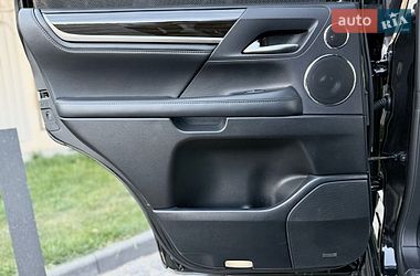 Внедорожник / Кроссовер Lexus LX 2017 в Львове