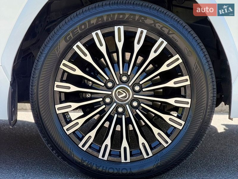 Внедорожник / Кроссовер Lexus LX 2022 в Киеве