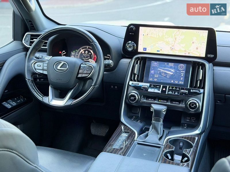 Внедорожник / Кроссовер Lexus LX 2022 в Киеве