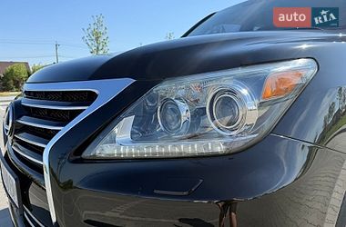 Внедорожник / Кроссовер Lexus LX 2014 в Ирпене