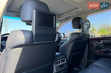 Внедорожник / Кроссовер Lexus LX 2014 в Ирпене