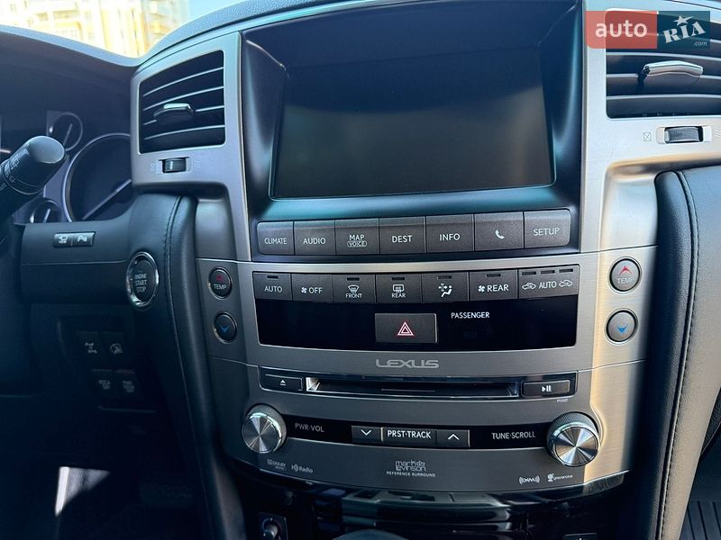 Внедорожник / Кроссовер Lexus LX 2014 в Ирпене
