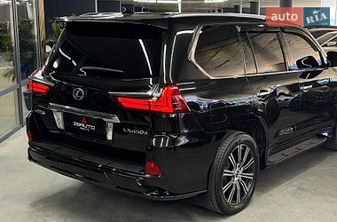 Внедорожник / Кроссовер Lexus LX 2016 в Одессе