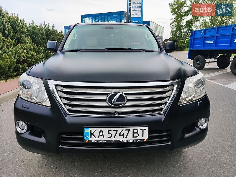 Позашляховик / Кросовер Lexus LX 2008 в Києві