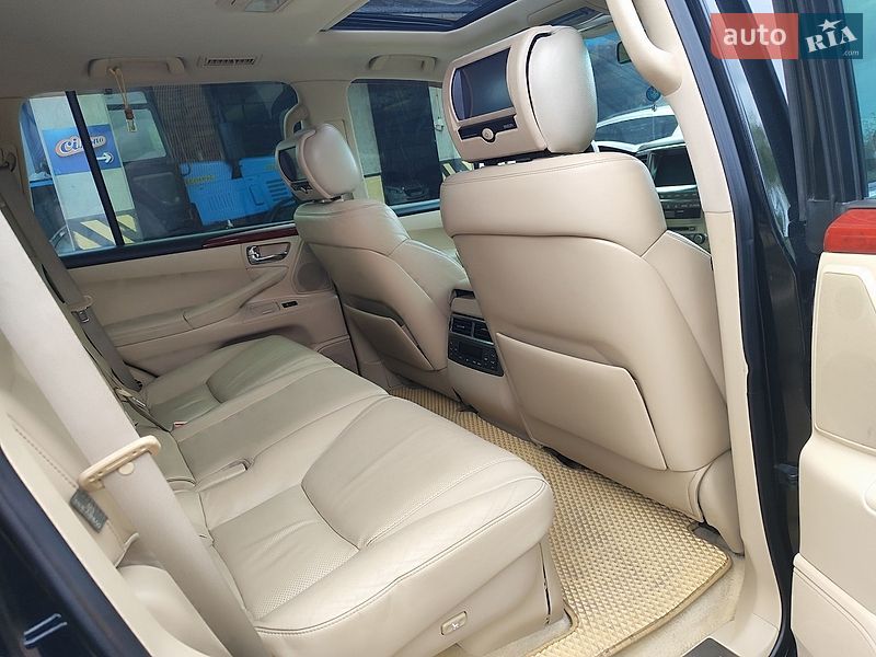 Позашляховик / Кросовер Lexus LX 2008 в Києві