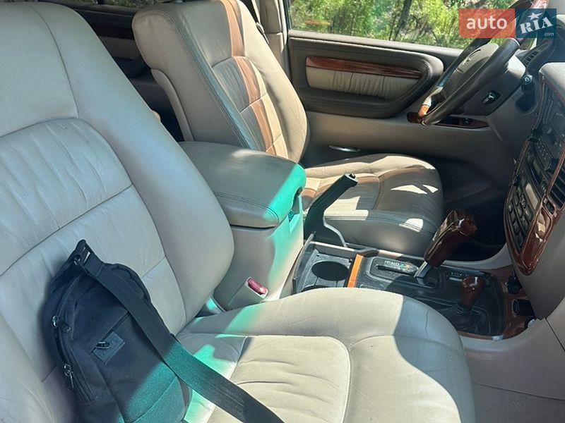 Внедорожник / Кроссовер Lexus LX 1999 в Запорожье