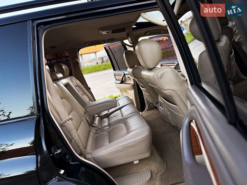 Позашляховик / Кросовер Lexus LX 2005 в Хмельницькому