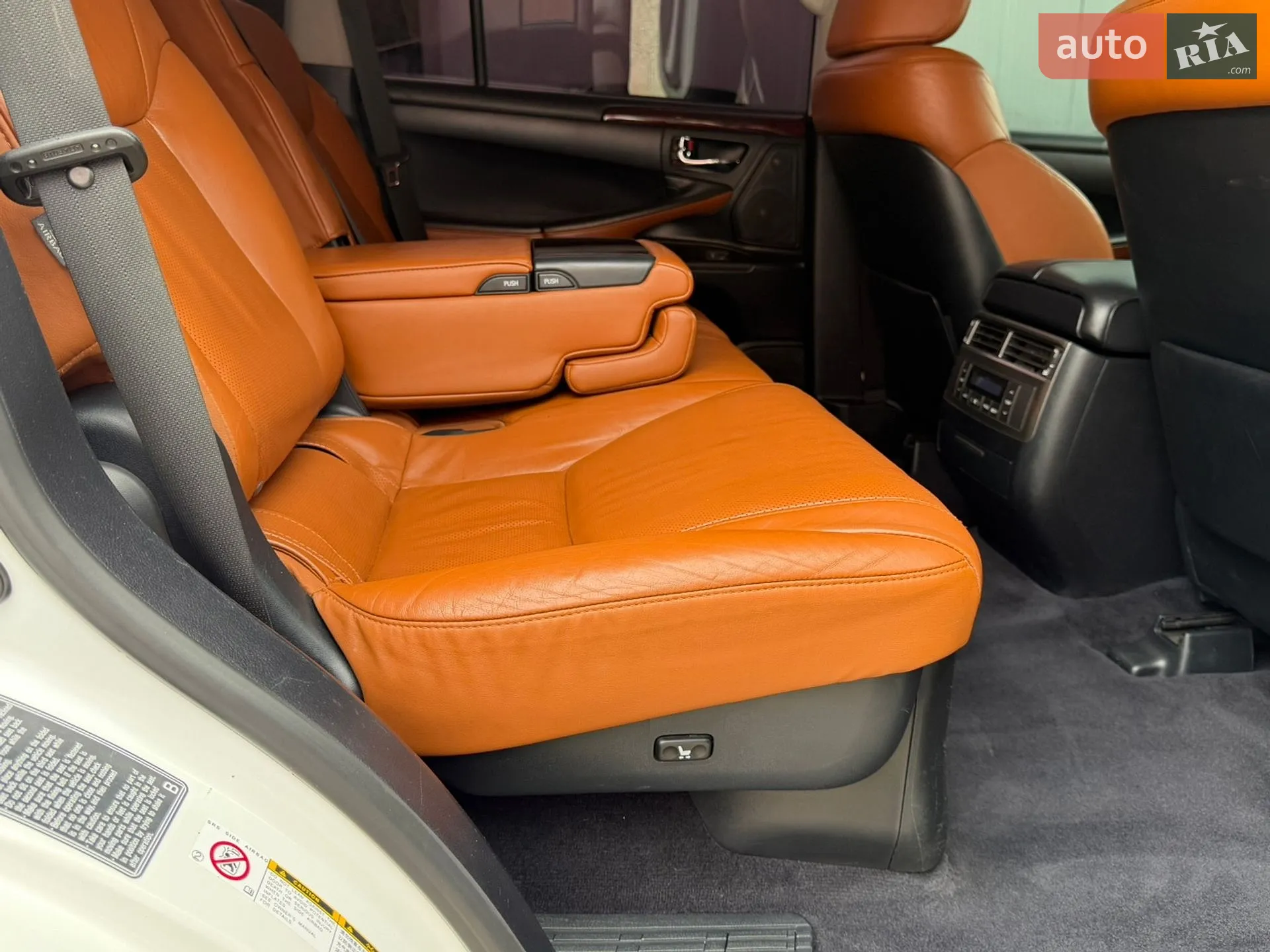2011 Lexus LX - мініатюра 74
