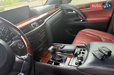 Позашляховик / Кросовер Lexus LX 2016 в Івано-Франківську