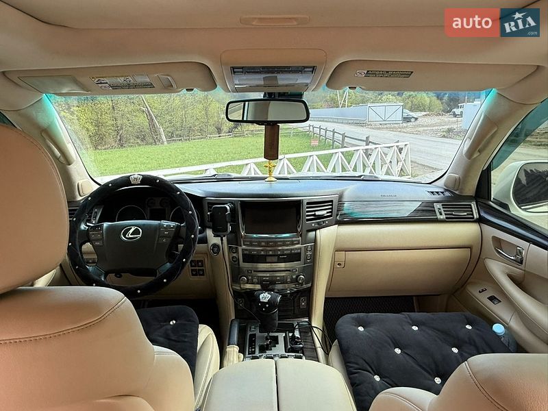 Позашляховик / Кросовер Lexus LX 2008 в Буковеле