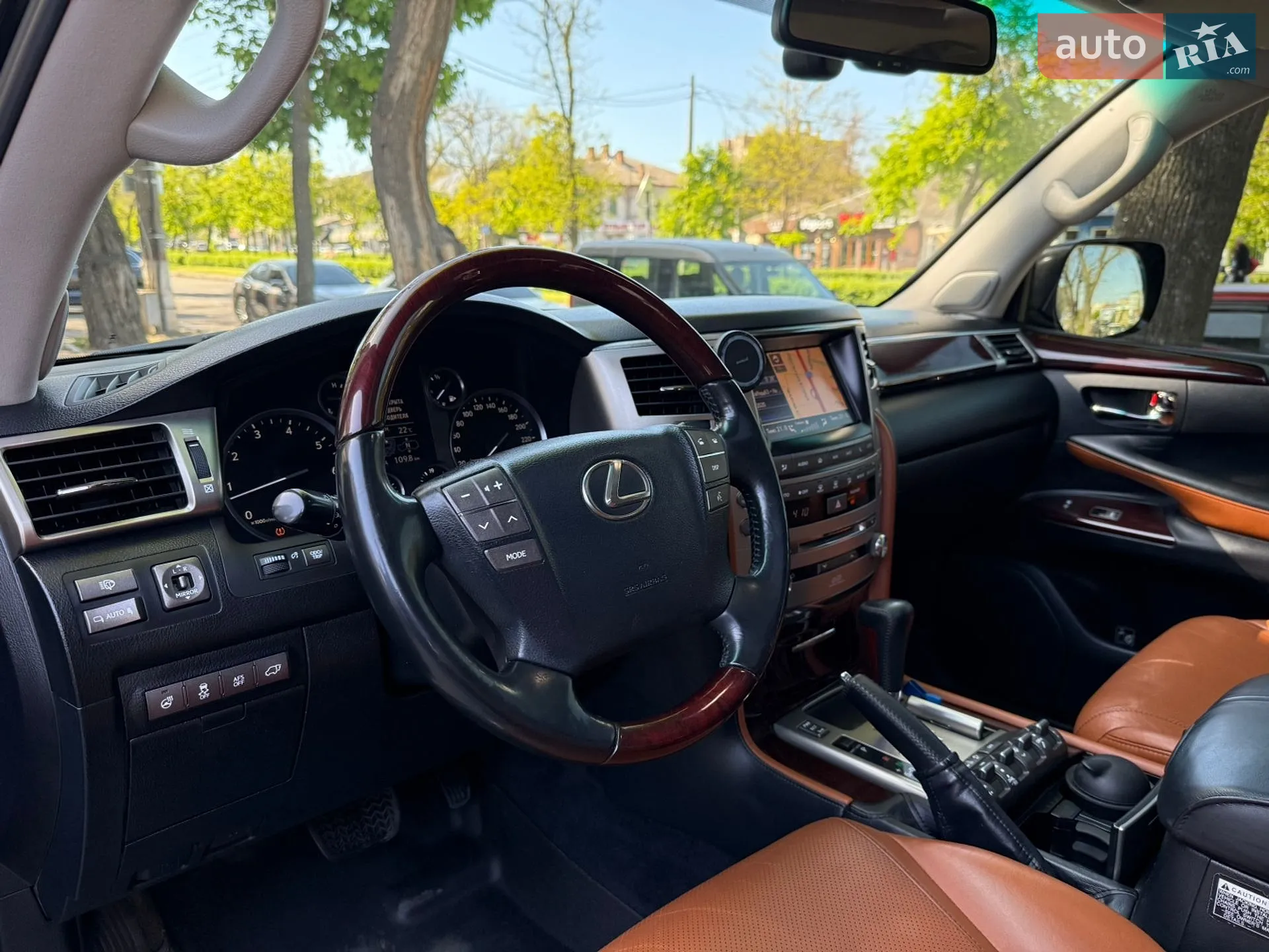 2013 Lexus LX - мініатюра 20