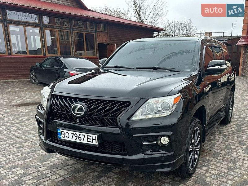 Внедорожник / Кроссовер Lexus LX 2010 в Тернополе