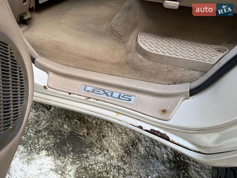 Позашляховик / Кросовер Lexus LX 1999 в Дрогобичі