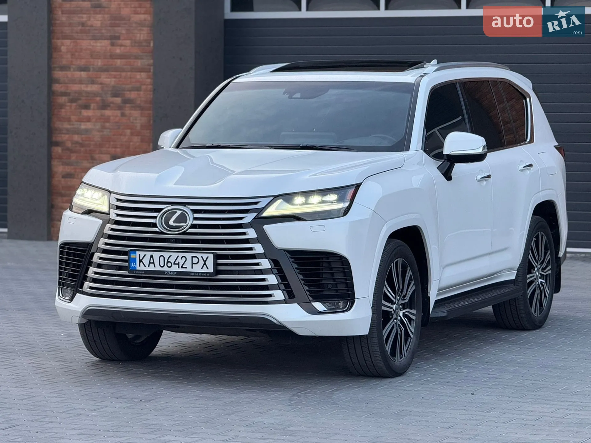 2022 Lexus LX - мініатюра 6