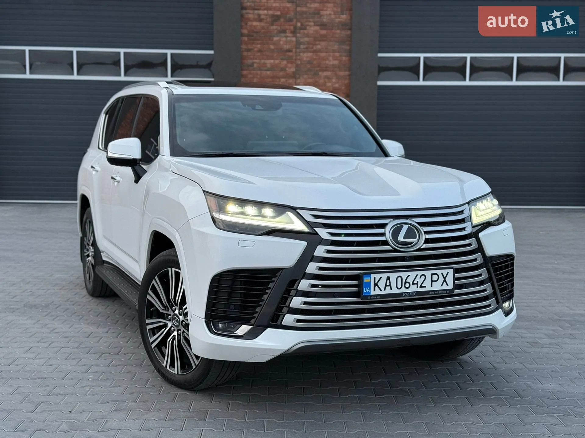 2022 Lexus LX - мініатюра 11